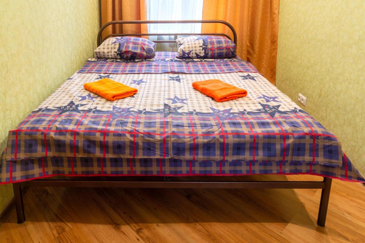 Apartment Triokhsviatytelskaya Street 3 Kijev Kültér fotó