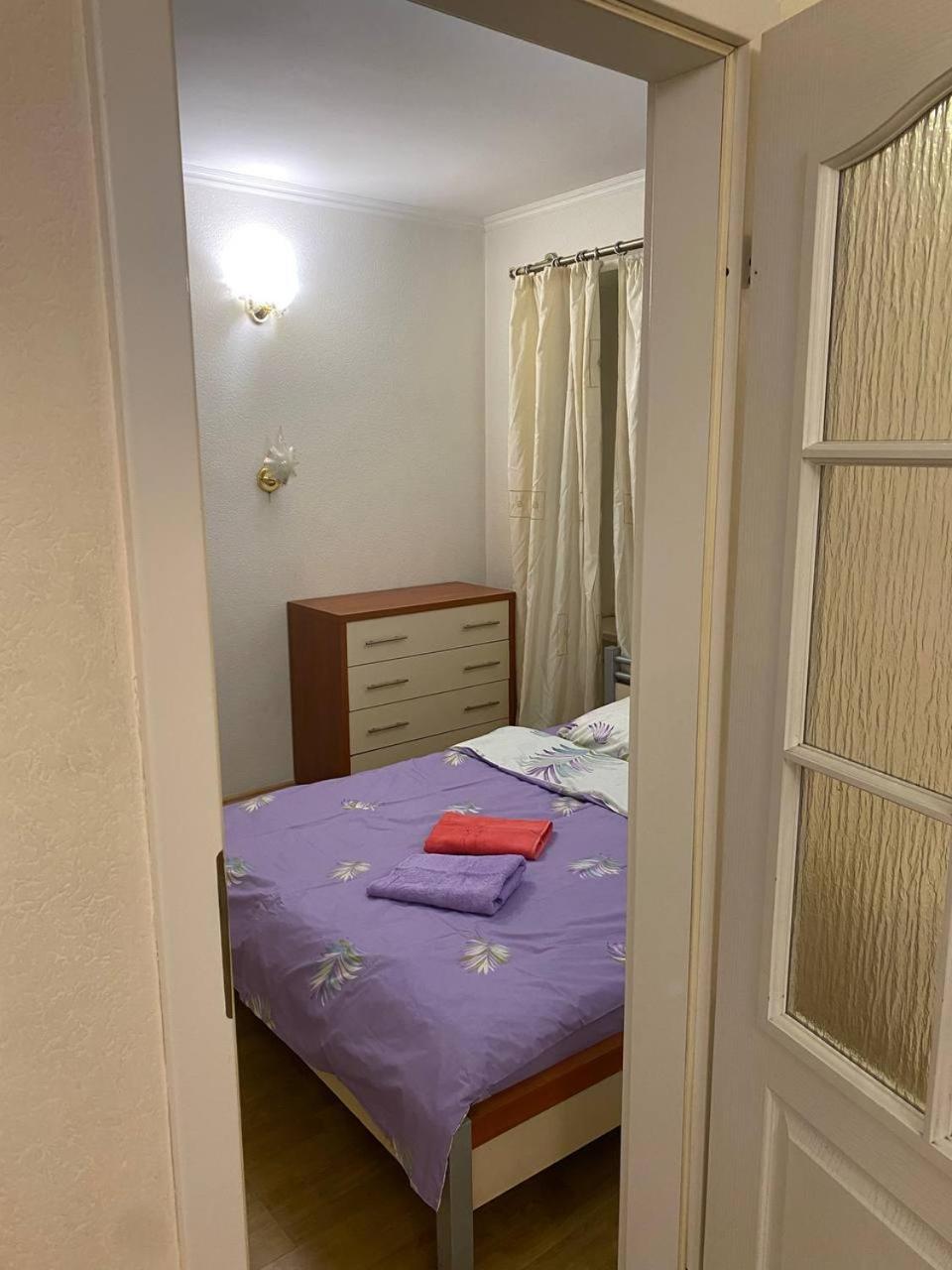 Apartment Triokhsviatytelskaya Street 3 Kijev Kültér fotó