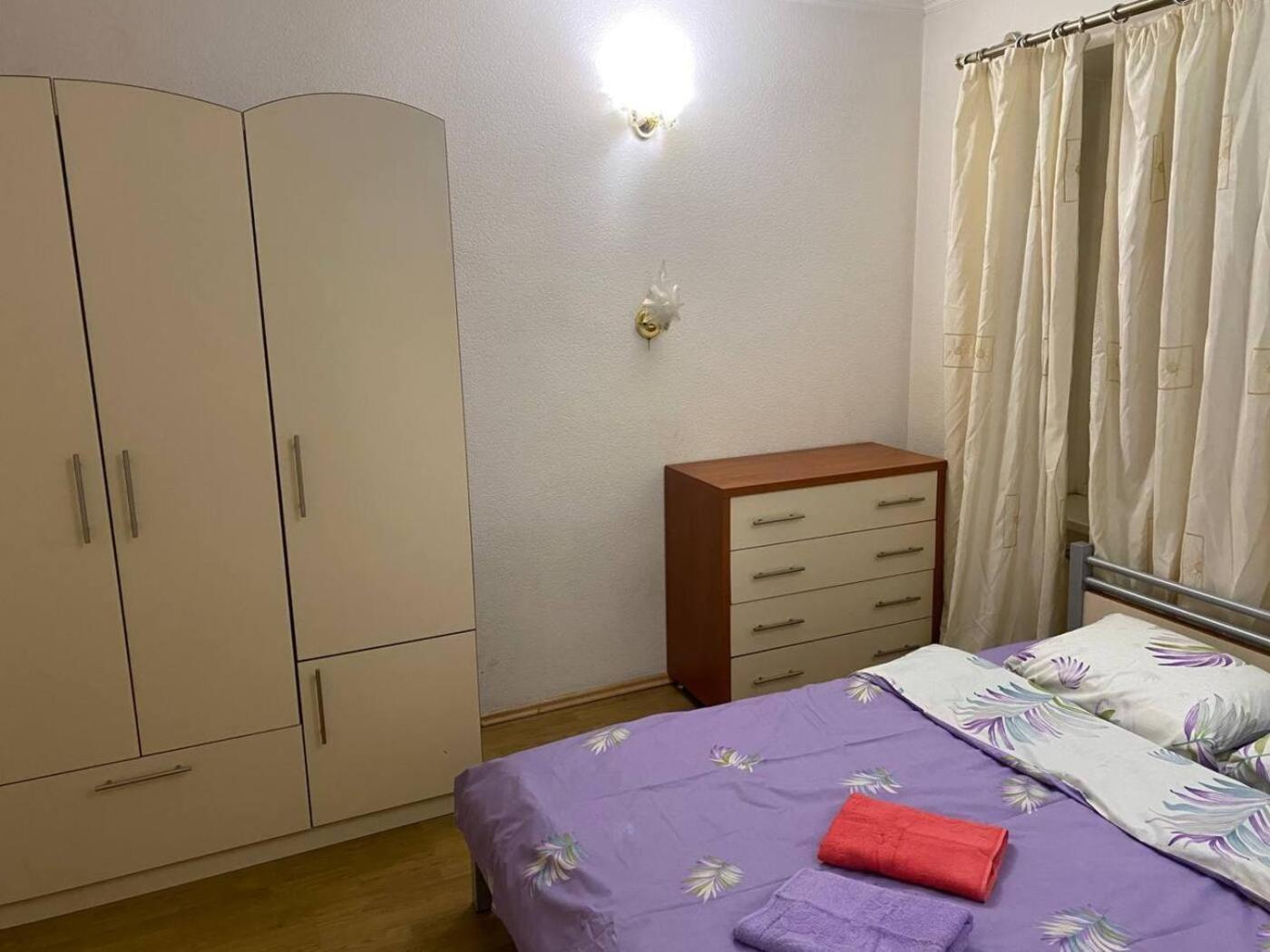 Apartment Triokhsviatytelskaya Street 3 Kijev Kültér fotó