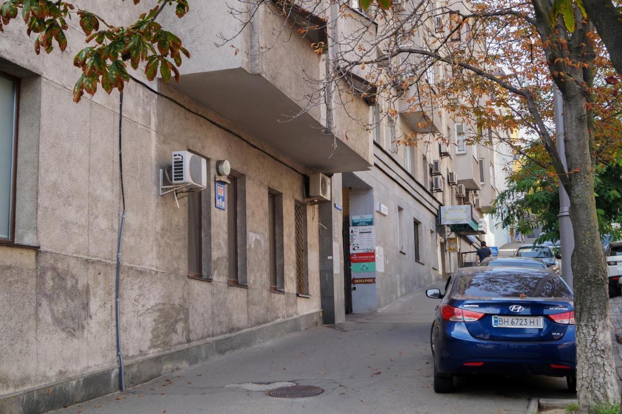 Apartment Triokhsviatytelskaya Street 3 Kijev Kültér fotó
